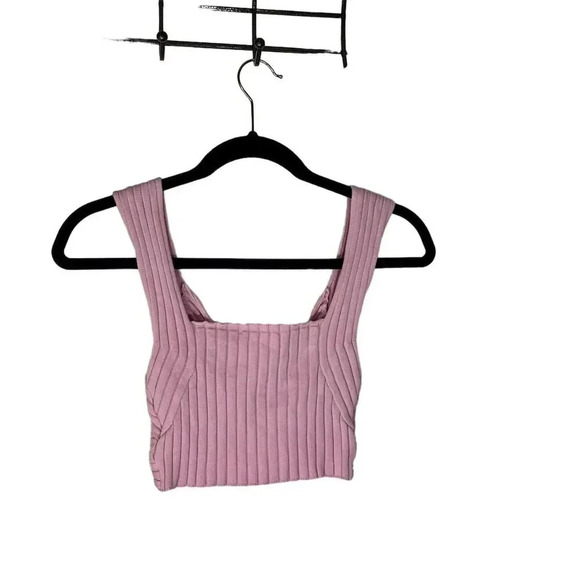 Urban Outfitters Women's Lilac Cropped Tank Top Size M Sleeveless Casual - Picture 2 of 10